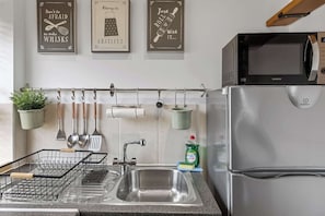 Fridge, microwave, oven, toaster