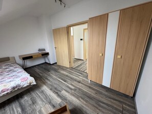 2 chambres, accès Internet, draps fournis