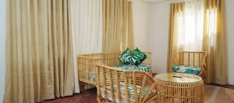 2 Bedroom House near the Beach in San Narciso