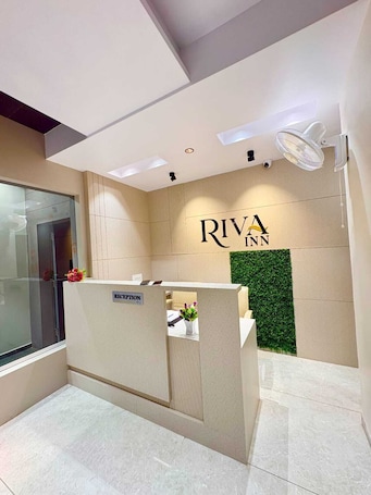 Reception. HOTEL RIVA INN