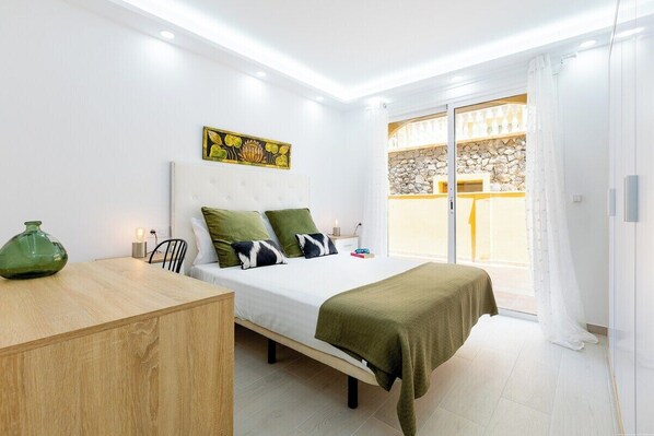 واي فاي وملاءات أسرّة