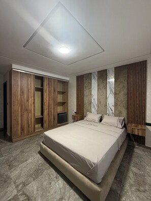 4 chambres, accès Internet, draps fournis