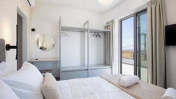 Vila superior, vista para o mar | Roupas de cama premium, cofres nos quartos