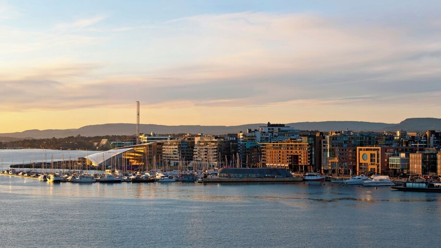 Seafront Luxury IN Oslo!