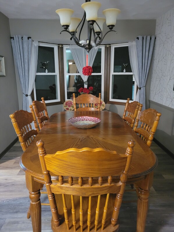 تناول الطعام