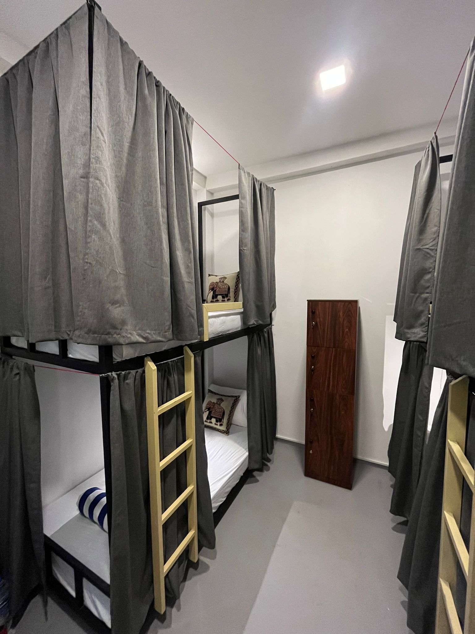 Economy Shared Dormitory | Free WiFi, bed sheets