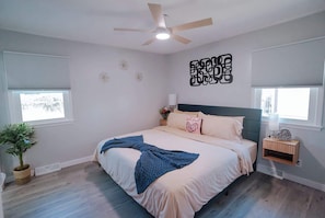 4 bedrooms, travel cot, WiFi, bed sheets