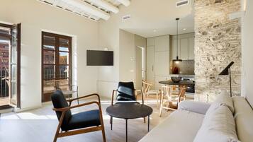 House, Smoking | 2 bedrooms