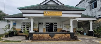 OYO 94930 Yetelu Guest House