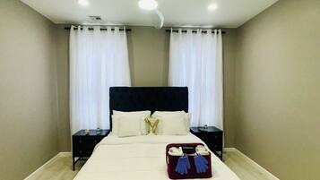 7 bedrooms, iron/ironing board, WiFi, bed sheets