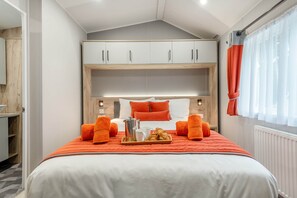 2 chambres, bureau, fer et planche à repasser, Wi-Fi gratuit