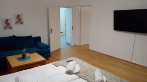 Basic Apartment - Comfort 2BR Apartment Near Stadthalle (Vienna)