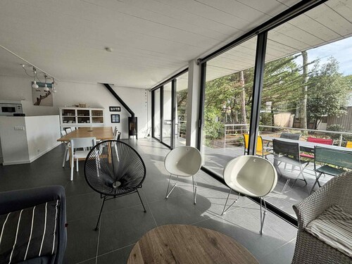 Villa spacieuse pour 10 personnes avec WIFI dans le quartier de la Grière