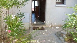 Exterior detail - Cottage with Terrace and Sea View, Pets Allowed (La Tranche-sur-Mer)
