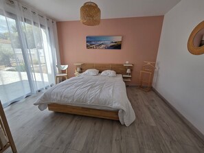 4 habitaciones y wifi gratis 