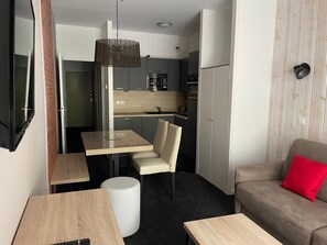 Fernseher