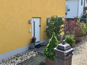 Exterior detail - Apartment 'Sonne' with Private Terrace and Wi-Fi (Gaienhofen)