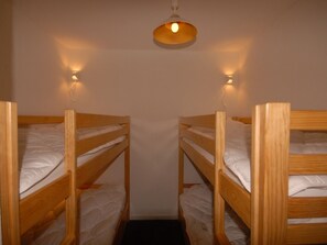 Bed sheets - Comfort studio 6 people, pets allowed, southwest view (Gourette)