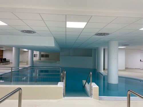 Studio in Gourette with pool, 4 pers, pets OK