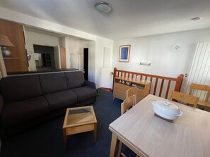 TV - Gourette: Duplex Studio 7 pers, Pool & WIFI (Gourette)