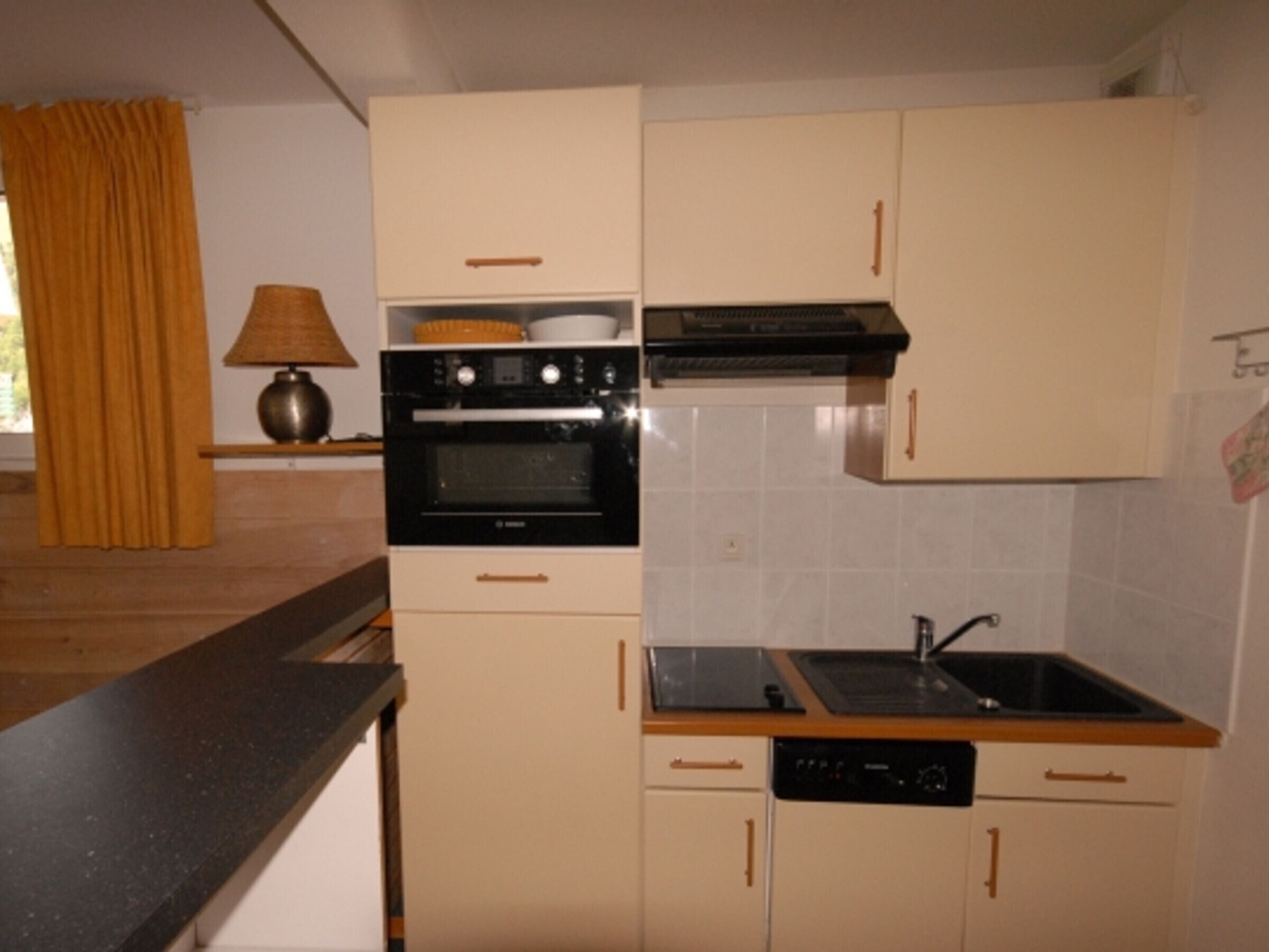 Frigorífico, microondas y lavavajillas