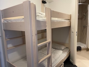 2 Schlafzimmer, kostenloses WLAN, Bettwäsche