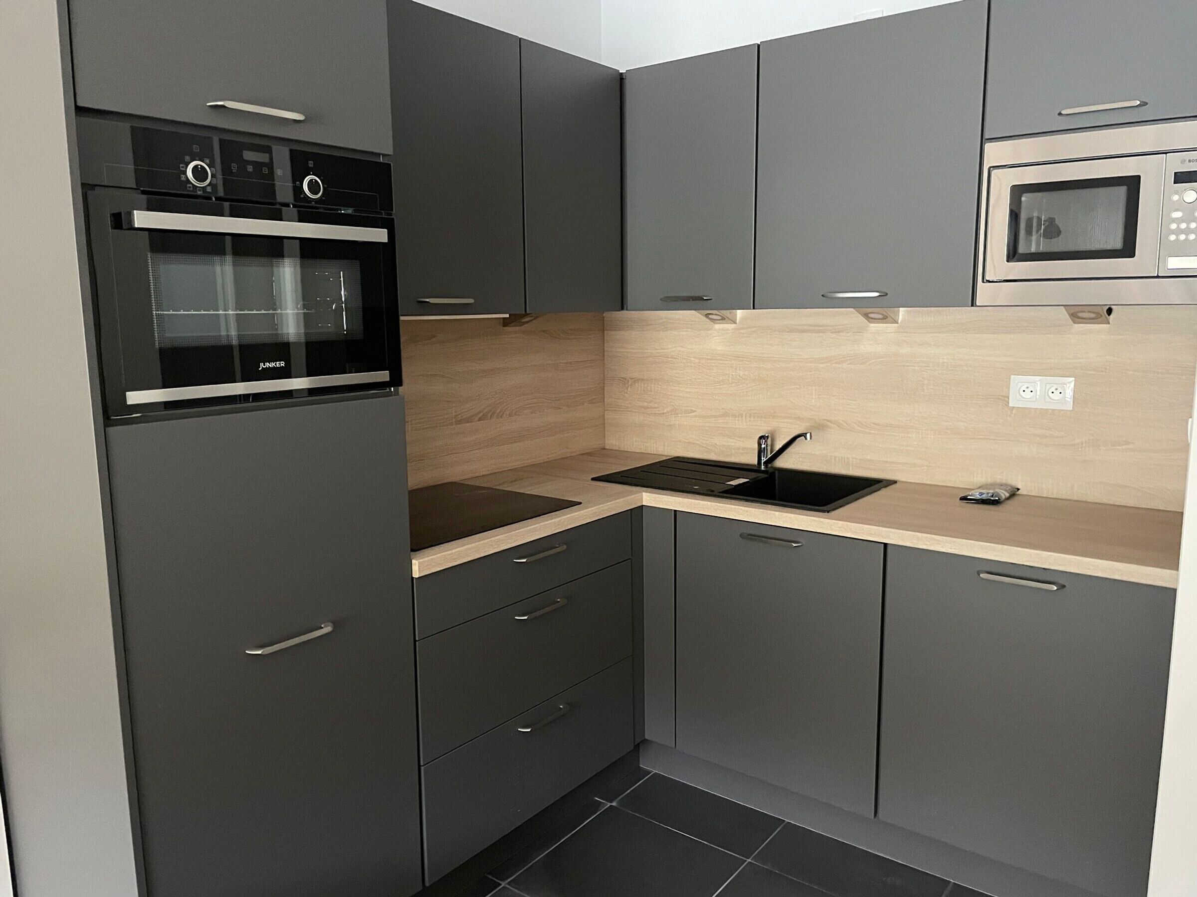 Fridge, microwave, dishwasher