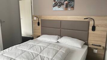 2 chambres, Wi-Fi gratuit, draps fournis