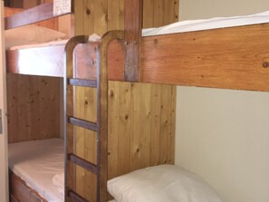 Free WiFi, bed sheets - Gourette Studio, 6 pax, WIFI, pets allowed (Gourette)