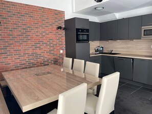 Dining - Gourette: Duplex 10 pers, Pool, Pets allowed (Gourette)