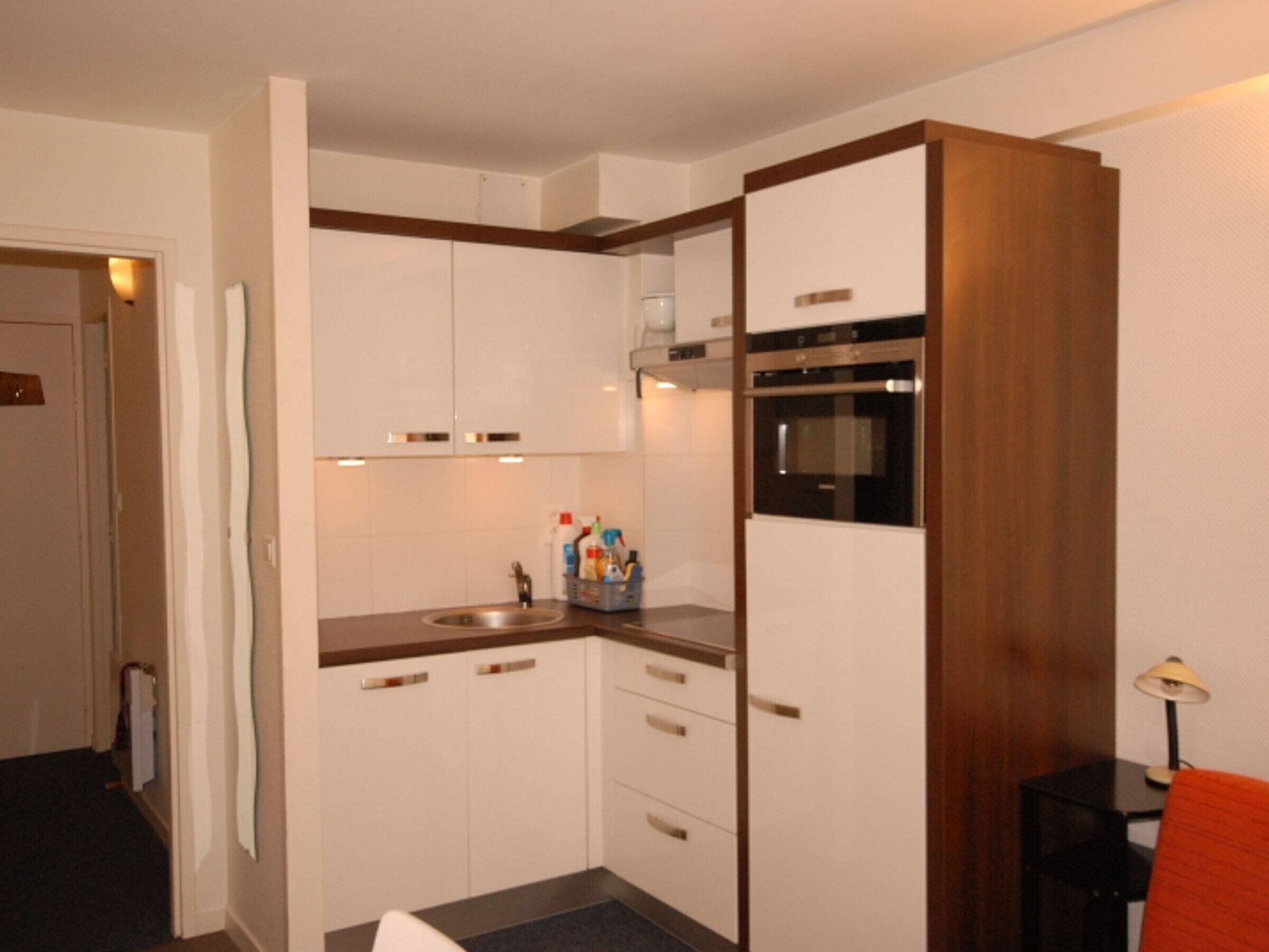 Fridge, microwave, dishwasher