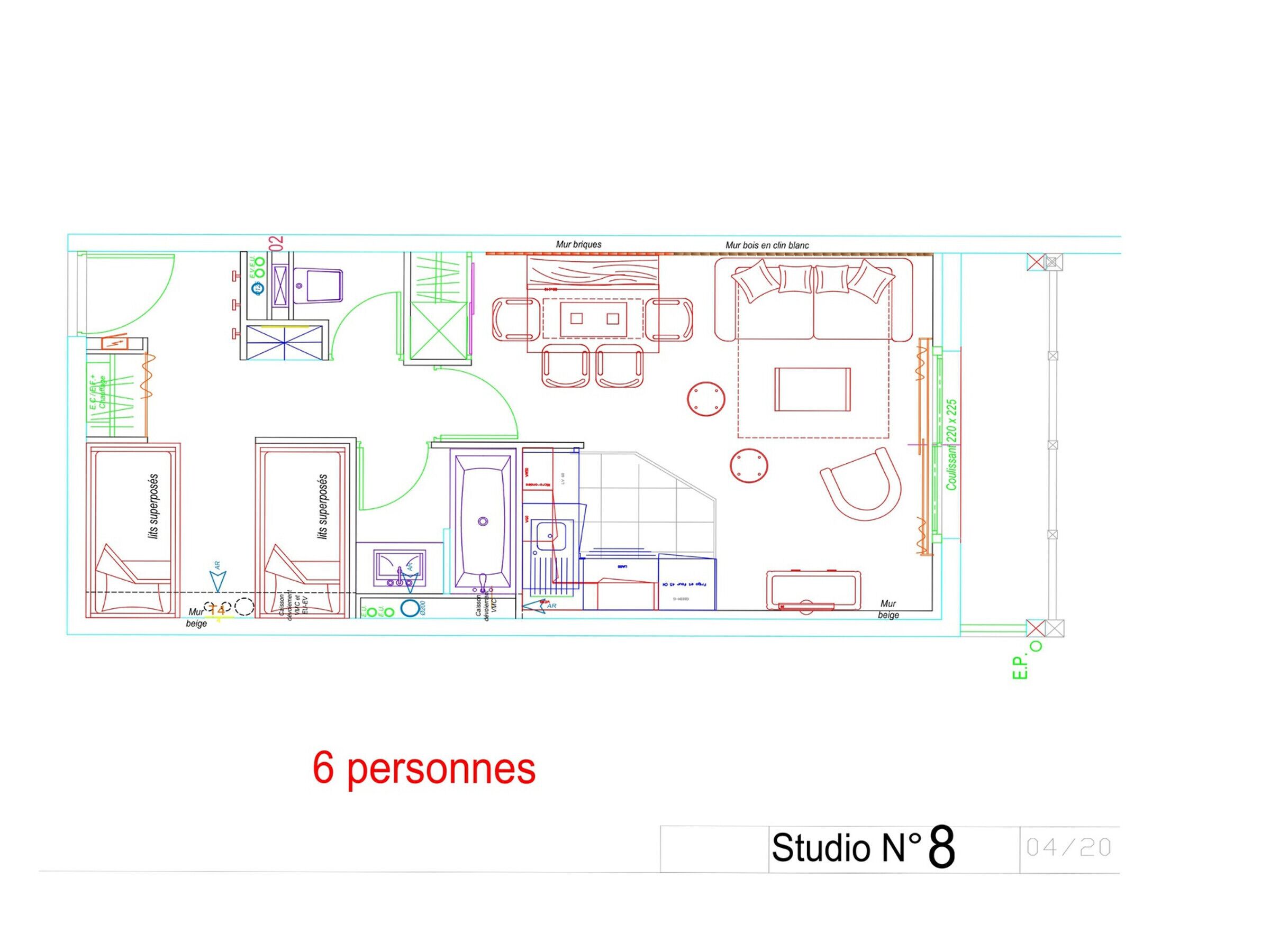 Plano de planta de un estudio con kitchenette, baño y sala de estar.