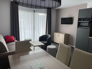 TV - Studio in Gourette with pool, pets allowed, for 6 people (Gourette)