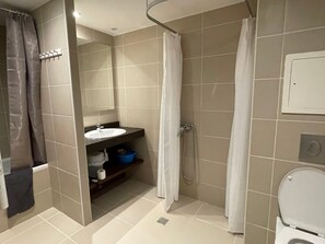 Bathroom - Studio 6 pers, pool, pets allowed - Gourette (Gourette)