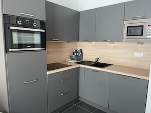 Fridge, microwave, dishwasher - Studio in Gourette, 6 people, near slopes, pets allowed (Gourette)
