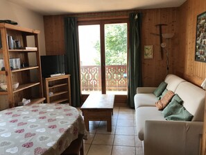 2 bedrooms - 3-room apartment - 6 pax - Ski-in with garage (Arâches-la-Frasse)