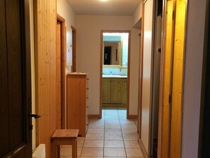 Interior - 3-room apartment - 6 pax - Ski-in with garage (Arâches-la-Frasse)