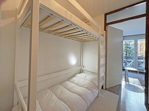 WiFi - Quiet studio, 4 people, near slopes and shops (Les Orres)