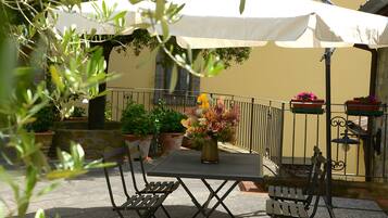 Servei de restauració a l'aire lliure