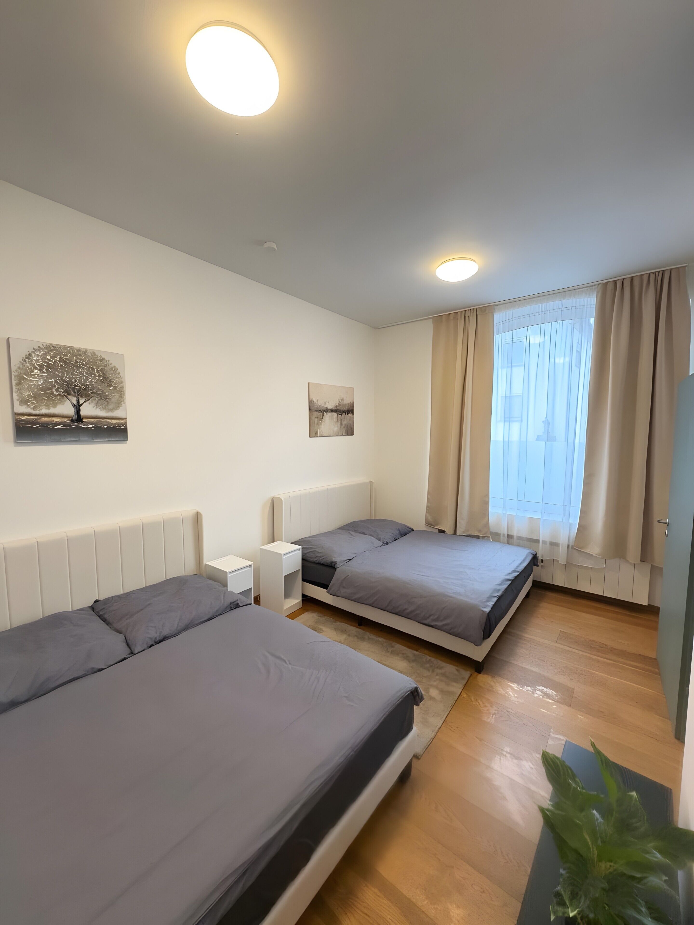 1 slaapkamer, een strijkplank/strijkijzer, wifi, beddengoed