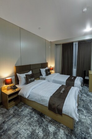 Doppel- oder Zweibettzimmer