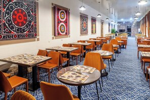 Restaurant - Zarafshon Garden Hotel (Bukhara)