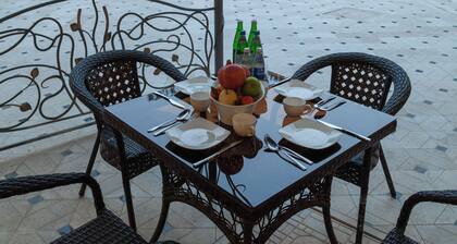 Zarafshon Garden Hotel