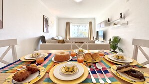 Living room - Armação DE Pêra Central 2 by Homing (Silves)