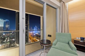 Premium bedding, free WiFi, bed sheets - Abi Holidays Dubai Mall Fashion Avenue  (Dubai)