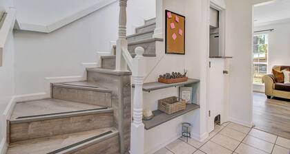 4-bedroom, Pet Friendly house in amazing Summerville with outdoor patio