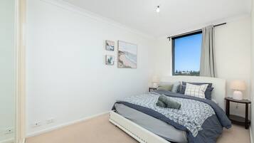 2 slaapkamers, een strijkplank/strijkijzer, wifi, beddengoed