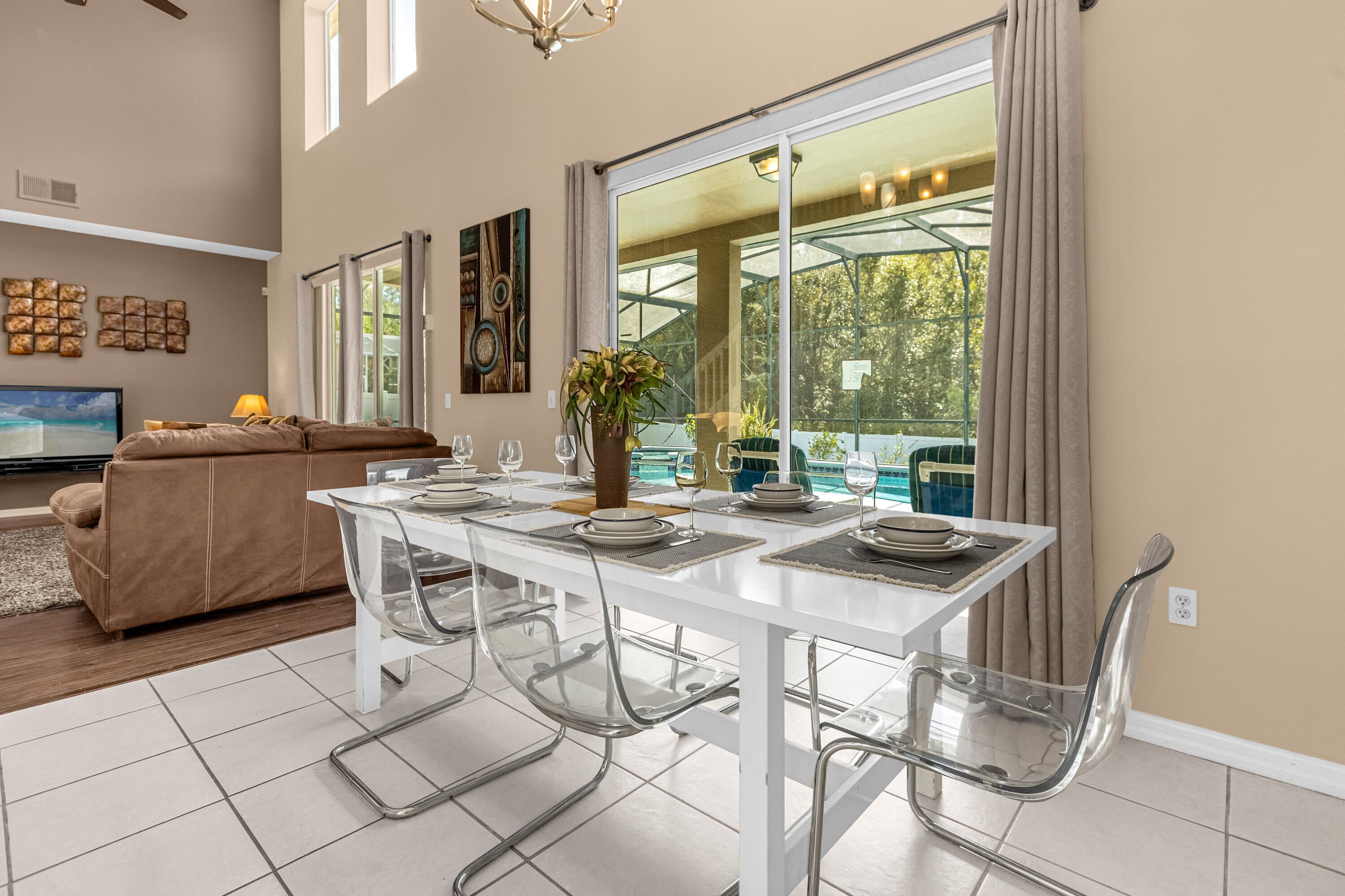 House | 6 bedrooms, Internet