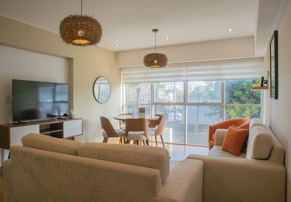 Apartment | 1 bedroom, Internet - w Cozy 1BR Apartment in the Heart of San Isidro (Lima)