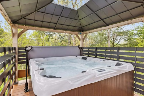 Mystic Cabin in Gatlinburg